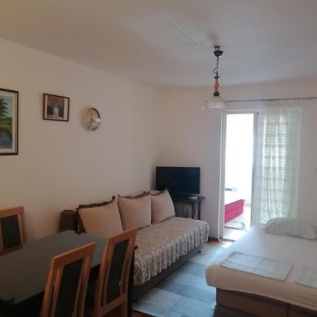 A&J Apartment Budva Exterior photo